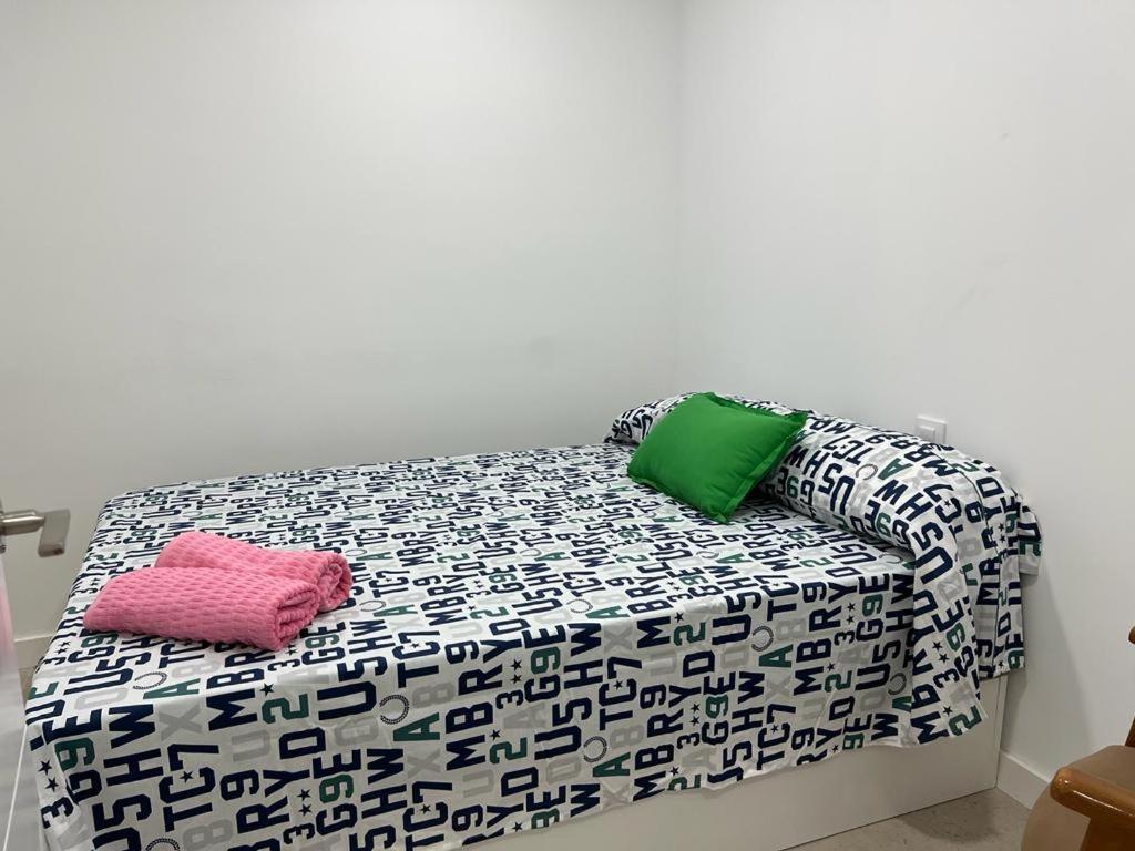 Apartamento Aparment Almudena Madrid Exterior foto